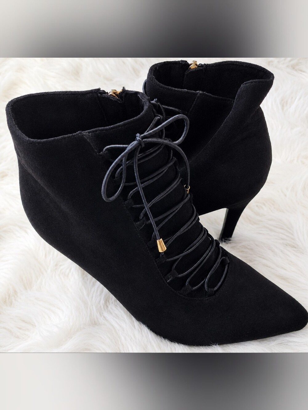Forever 21 Black Faux Suede Lace-Up Pointed Toe Booties Size 9